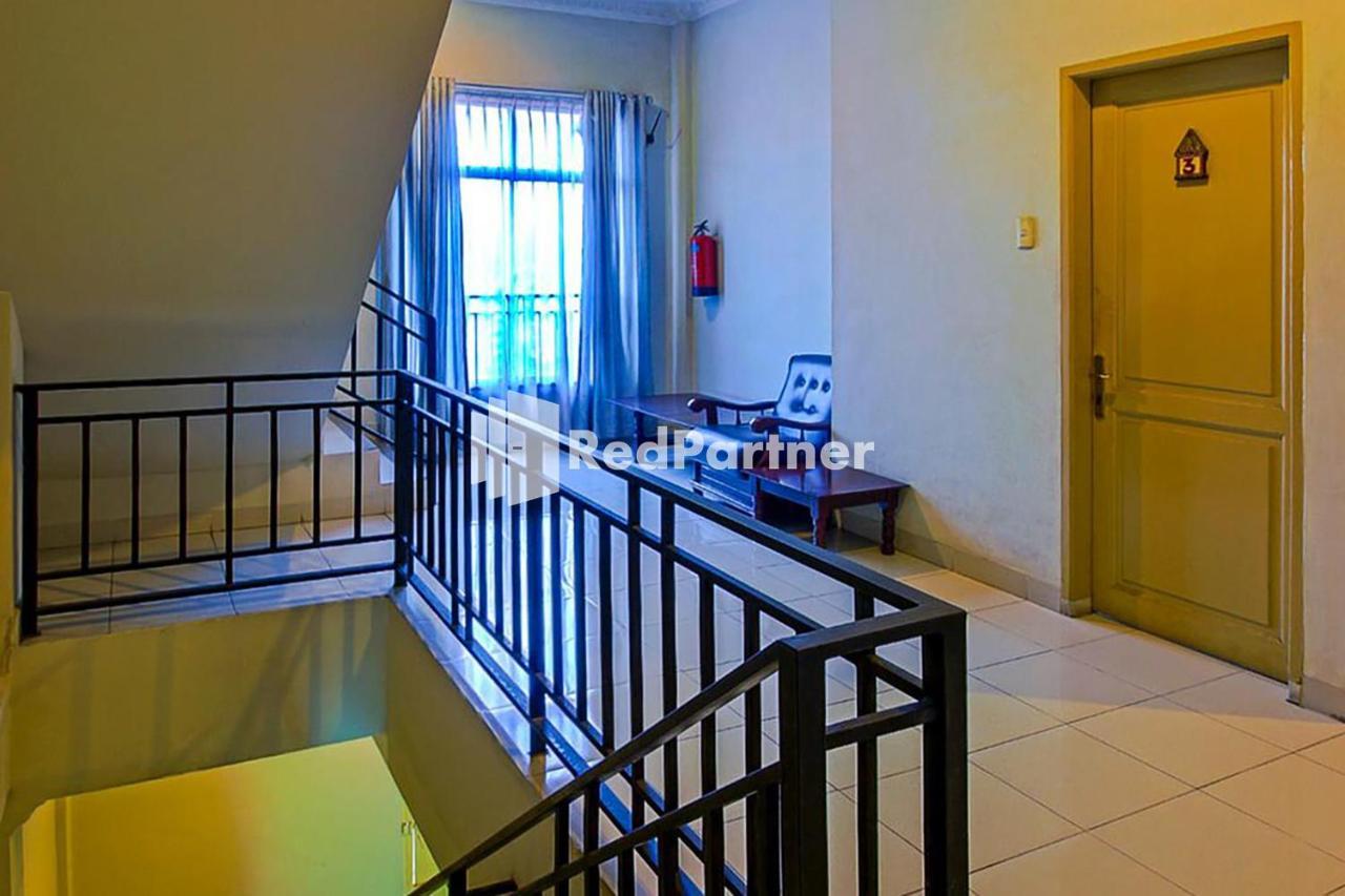 Carolina Transit Hotel Medan Luaran gambar