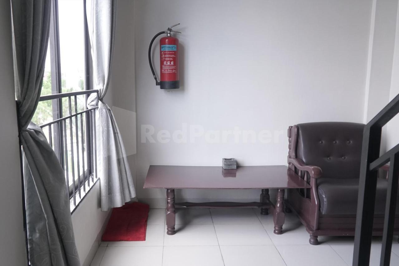 Carolina Transit Hotel Medan Luaran gambar