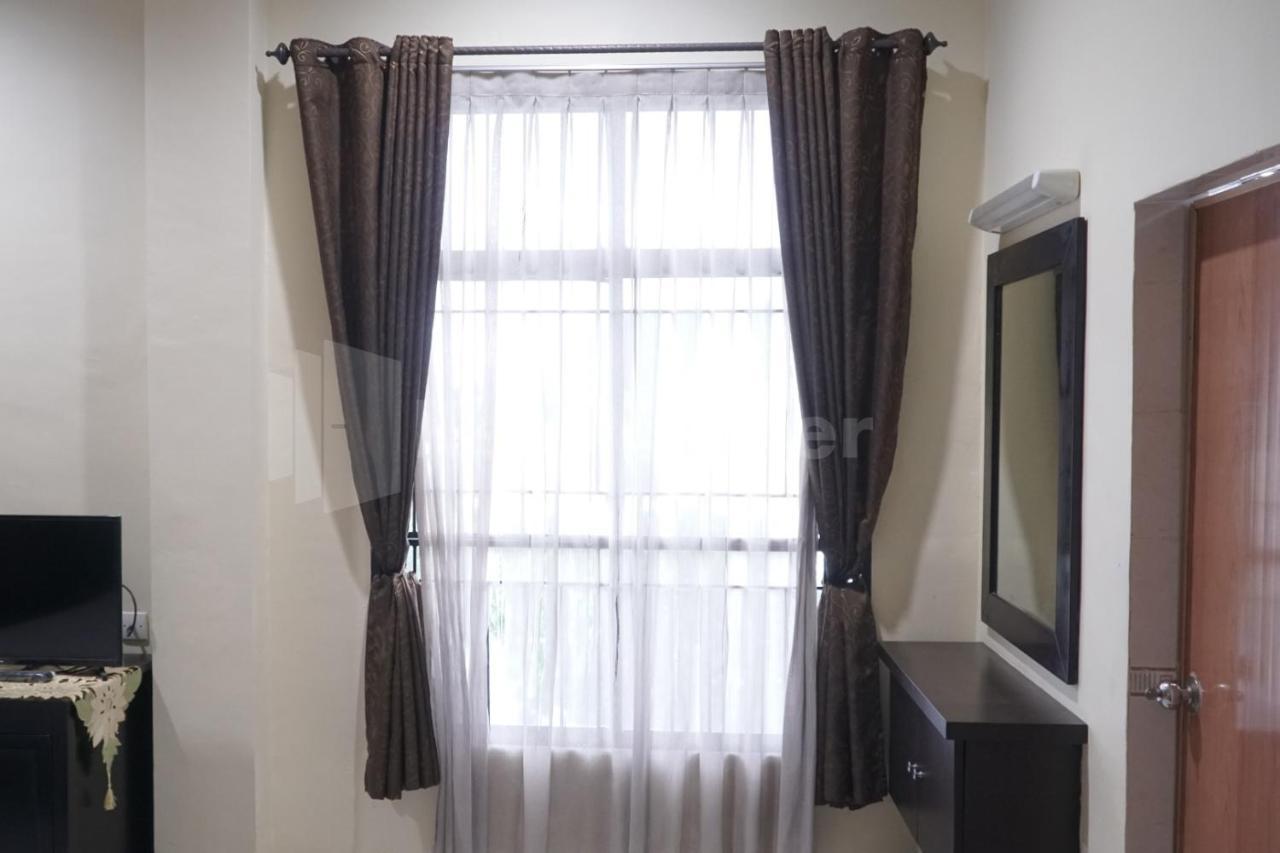 Carolina Transit Hotel Medan Luaran gambar