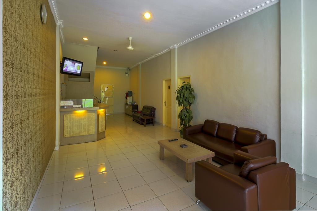 Carolina Transit Hotel Medan Luaran gambar